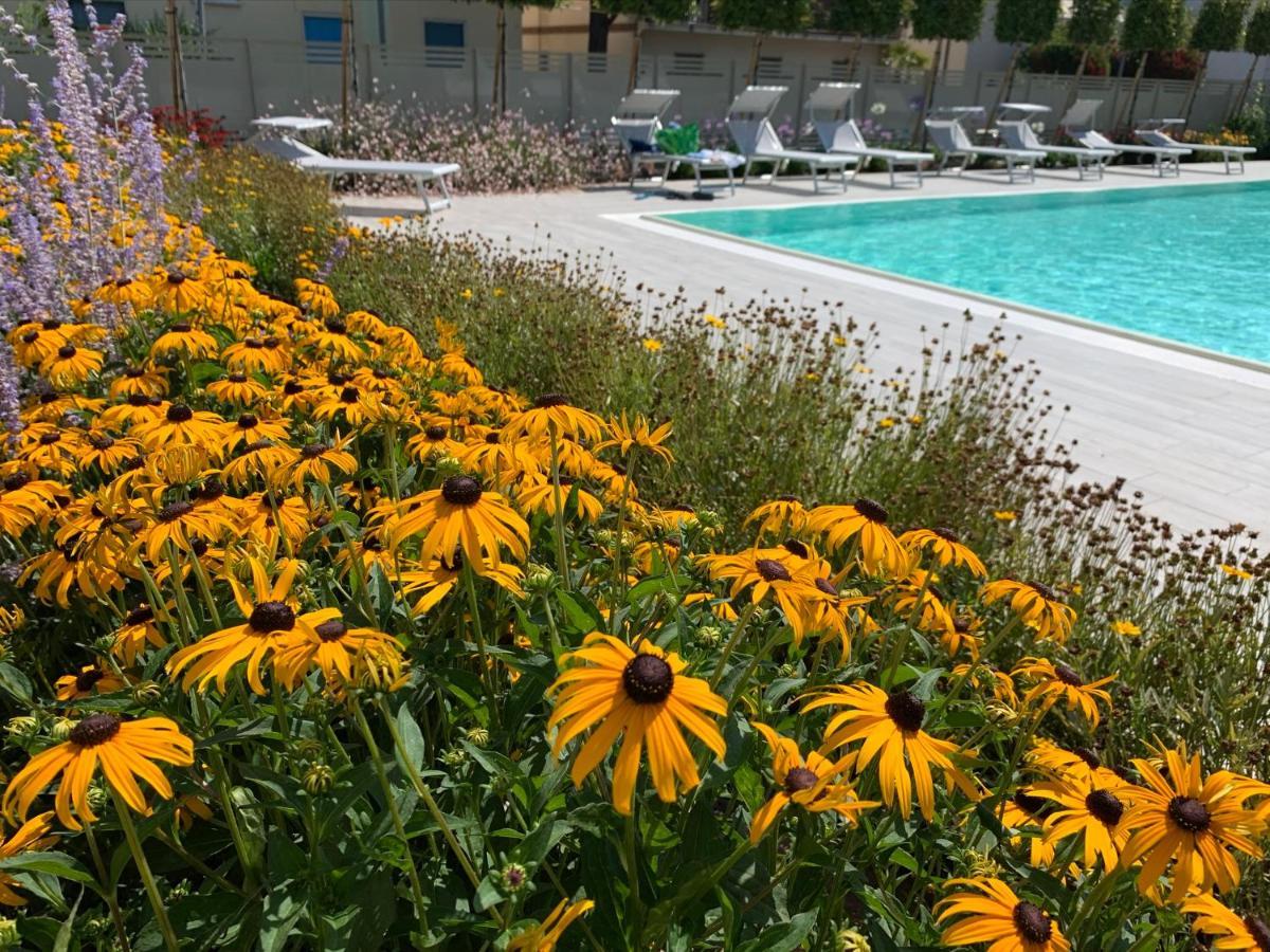 Homingarda - Fine Holiday Apartments Peschiera del Garda Buitenkant foto