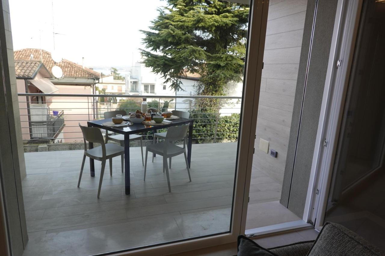 Homingarda - Fine Holiday Apartments Peschiera del Garda Buitenkant foto