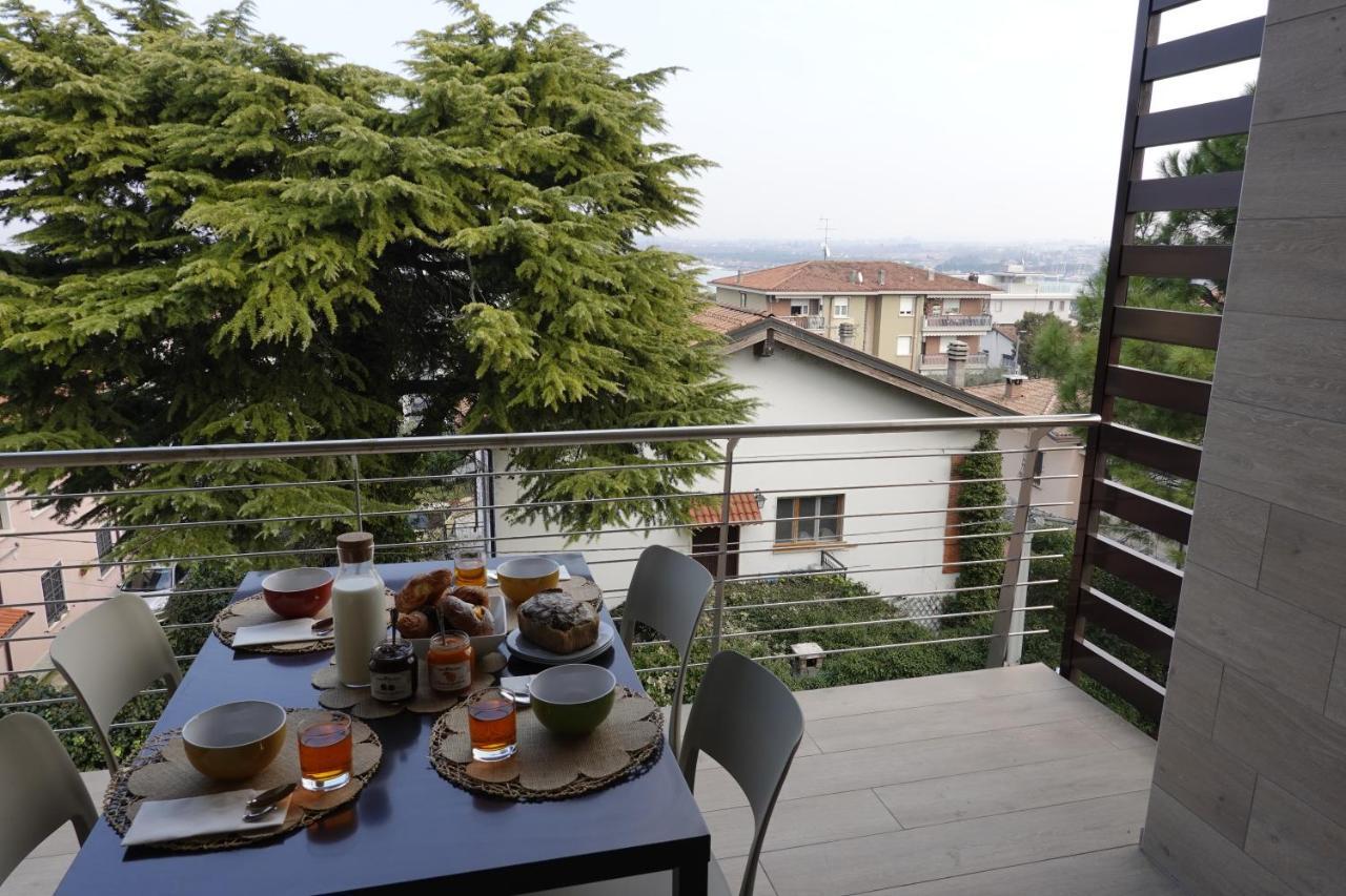 Homingarda - Fine Holiday Apartments Peschiera del Garda Buitenkant foto