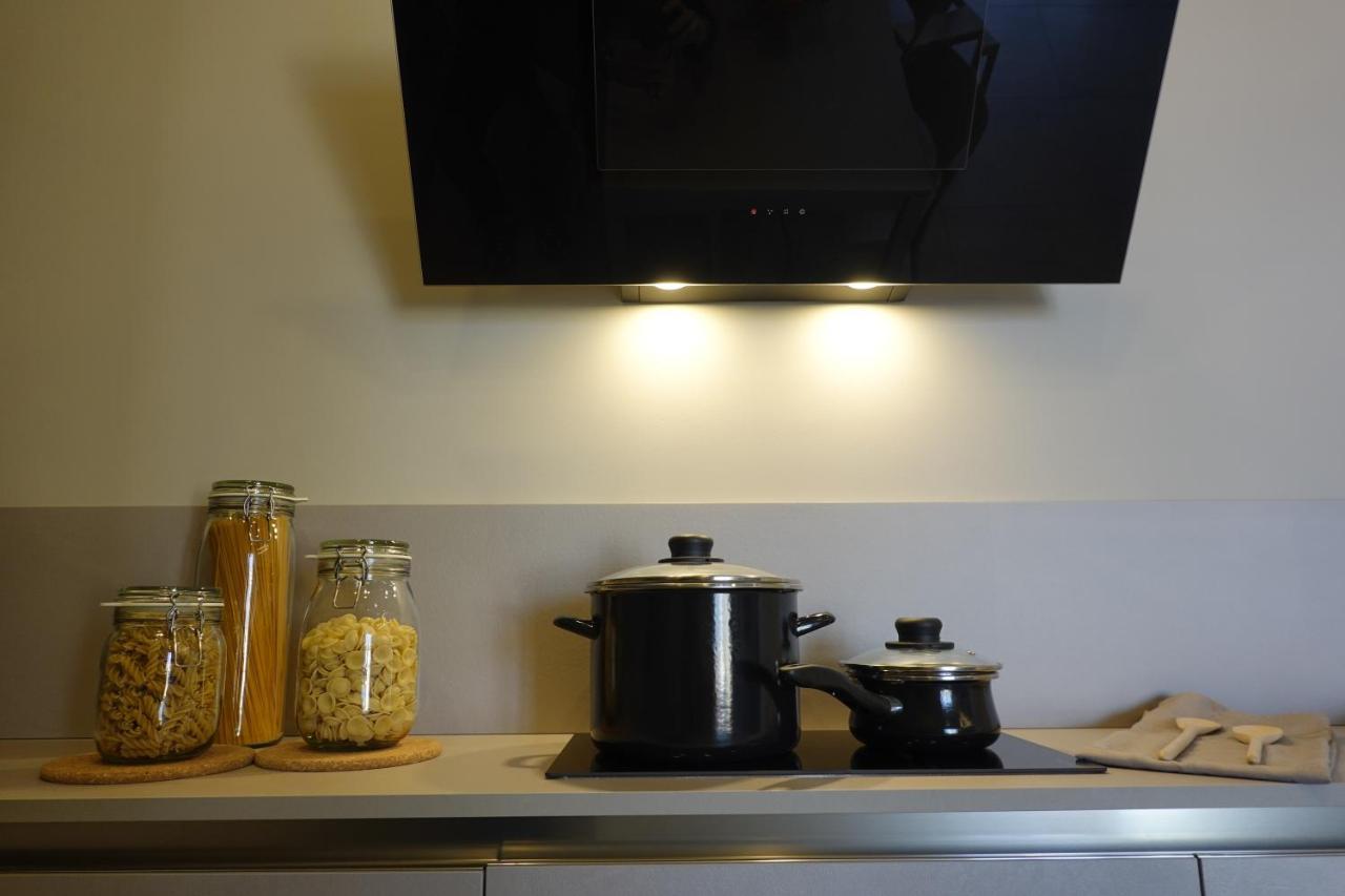 Homingarda - Fine Holiday Apartments Peschiera del Garda Buitenkant foto